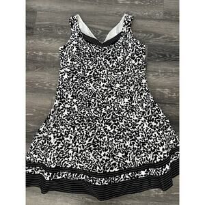 Jones Wear Womens Black White A Line Plus Size 18W Sleeveless Dress